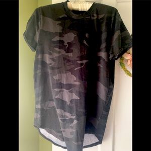 Hollister camo T shirt